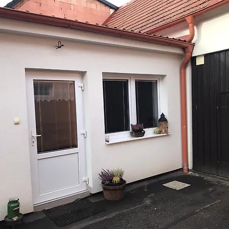 U 民宿 捷克布杰约维采