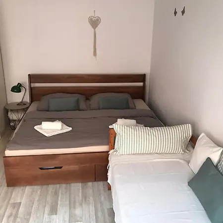 Homestay U *